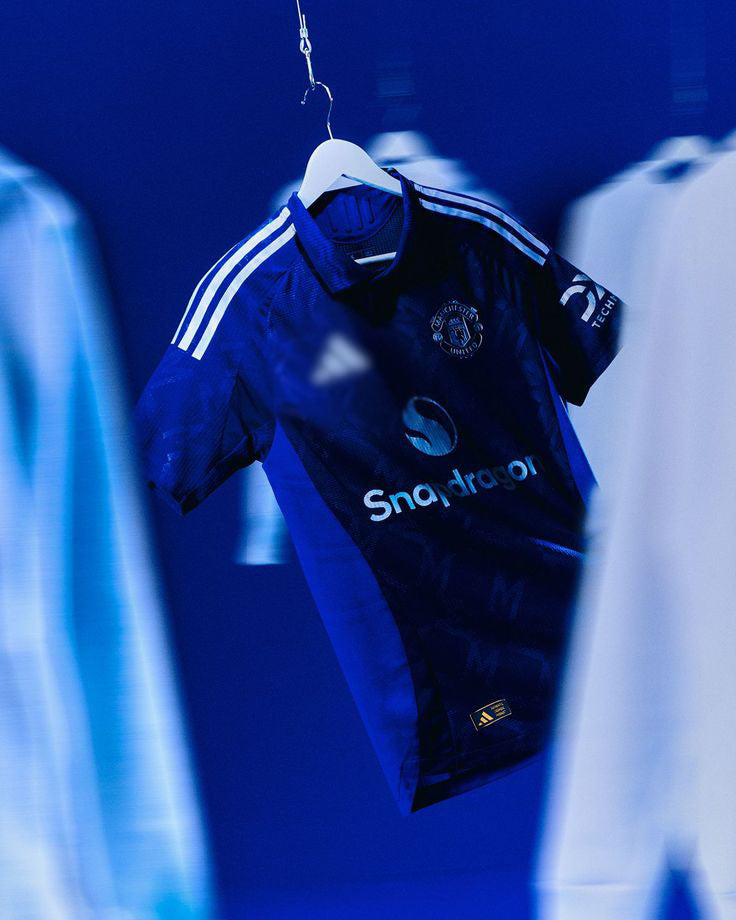 Manchester united 24/25 away jersey